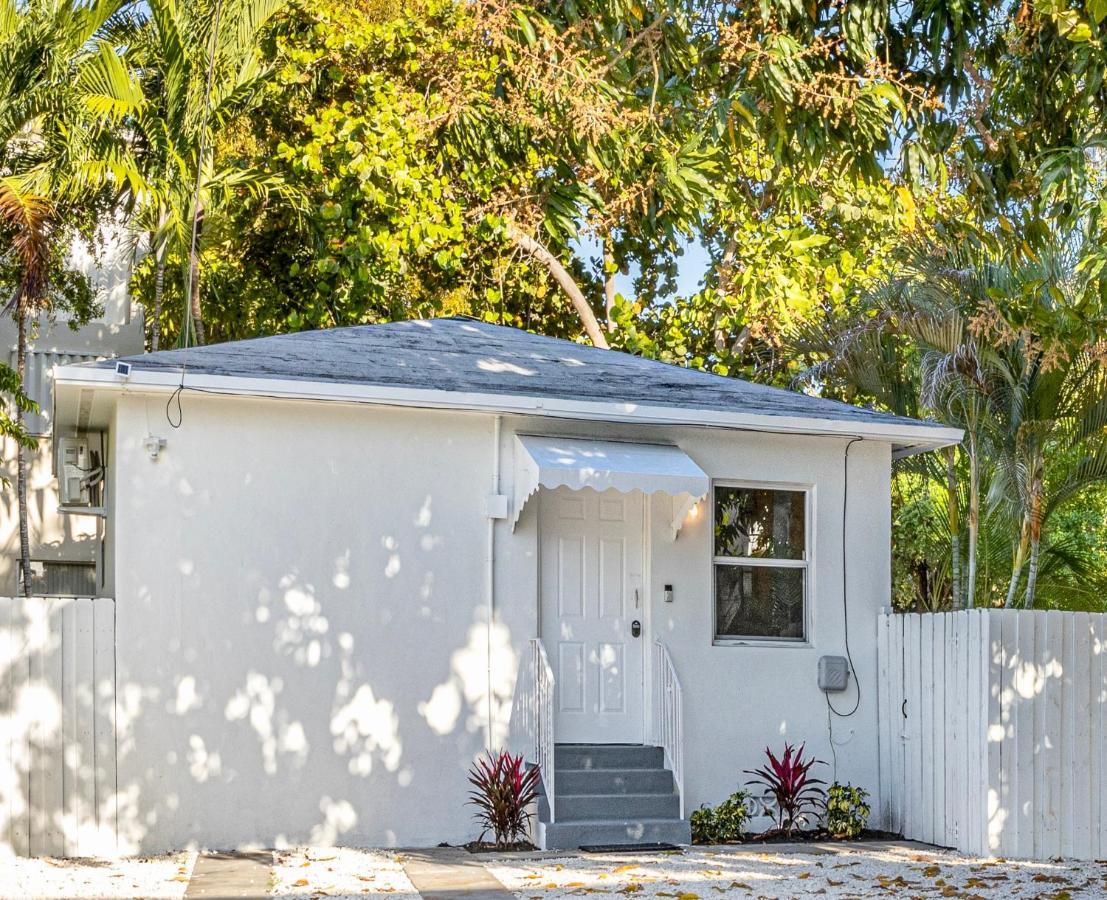 Beautiful Casita With King Bed And Private Patio Close To Calle 8, Mia Airport, Coral Gables Маямі Екстер'єр фото