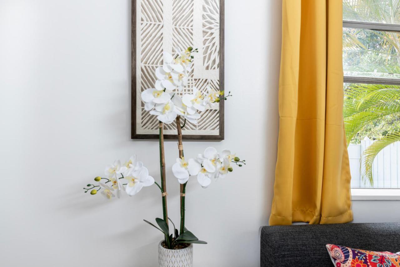 Beautiful Casita With King Bed And Private Patio Close To Calle 8, Mia Airport, Coral Gables Маямі Екстер'єр фото
